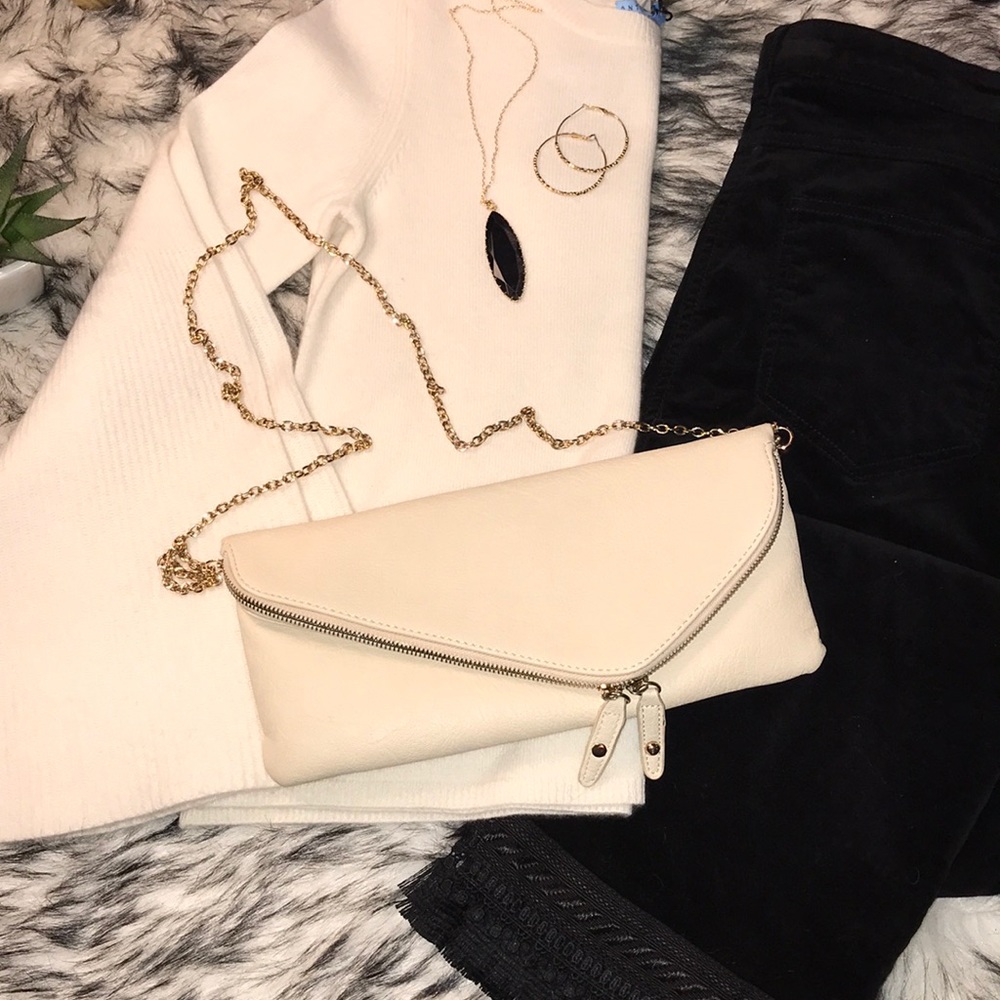 NWT Urban Expressions Vegan Leather Clutch/CB Bag